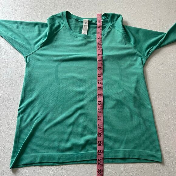 Lululemon Swiftly Tech Long Sleeve 2.0 Green Teal | Size 8 | Lightweight Seamles - Picture 6 of 9